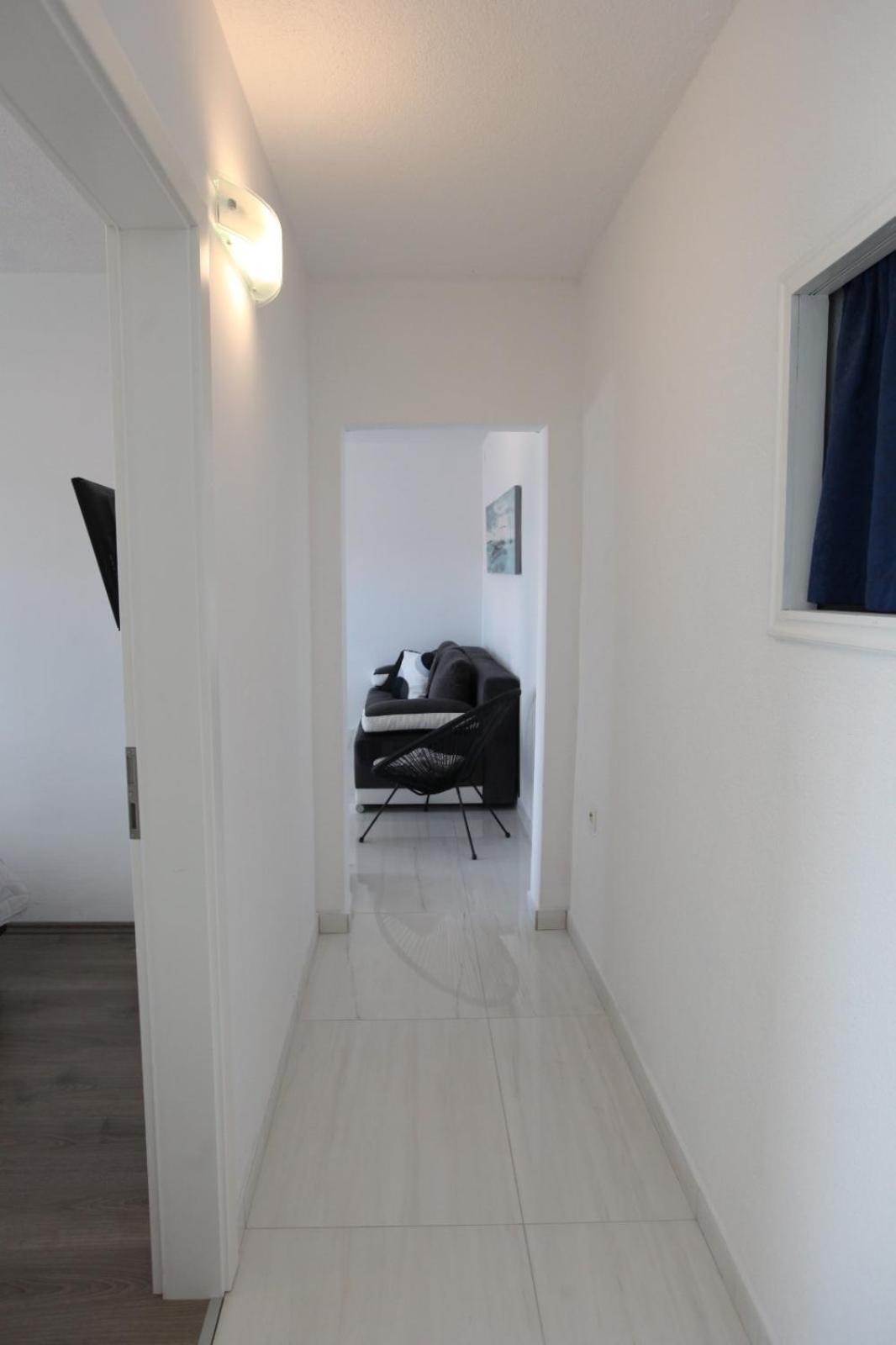 Apartment With Terrace And Sea View - Lucic Traù Esterno foto