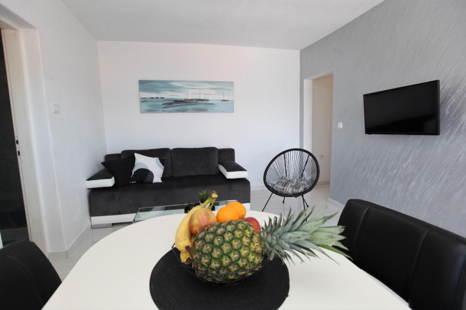 Apartment With Terrace And Sea View - Lucic Traù Esterno foto